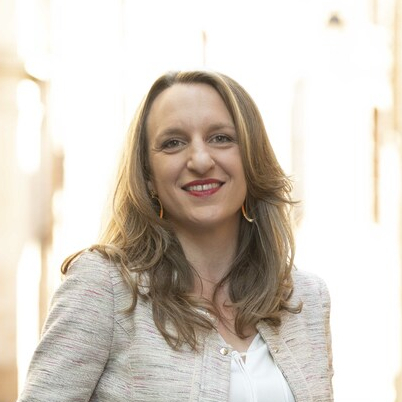Portrait de Maître Anne MACUDZINSKI